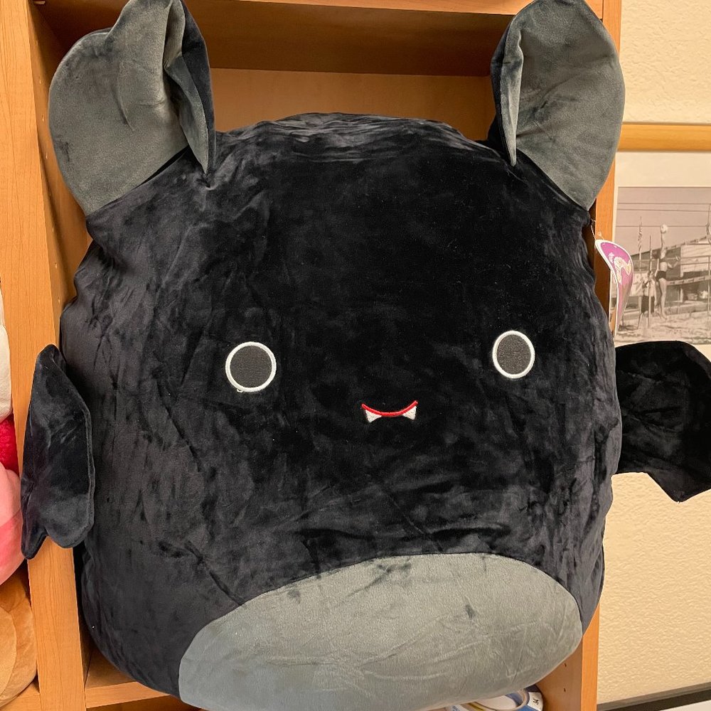 Emily the Bat RARE 24" Squishmallow NEW with tag